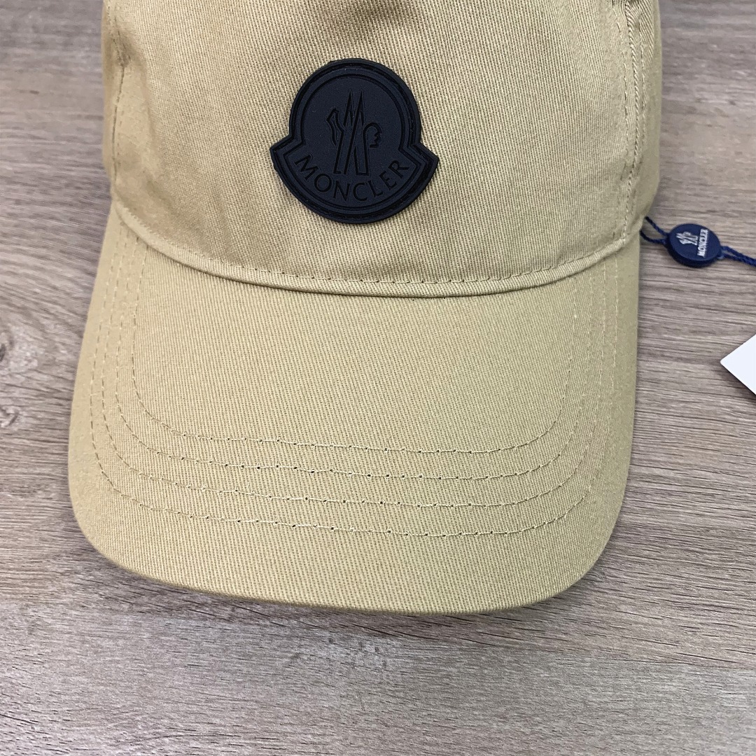 1009#P43#蒙口经典款棒球帽休闲鸭舌帽男女情侣同款显脸小百搭帽子#
可调节
颜色：黑色 卡其色