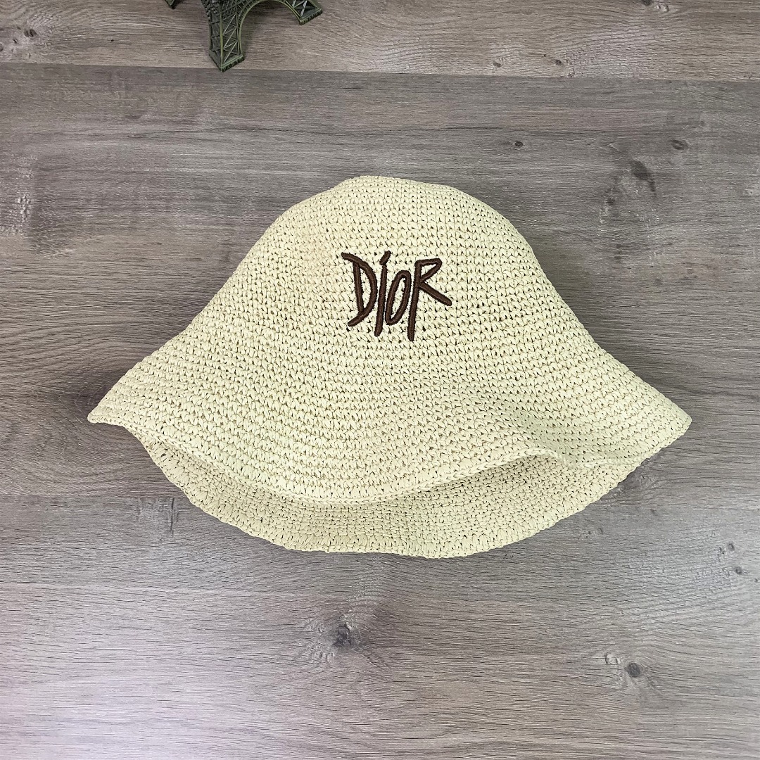 1011#P42#dior刺绣字母草帽休闲户外渔夫帽百搭遮阳帽时尚帽子#
均码
颜色：黑色 啡色 杏色 卡其色
