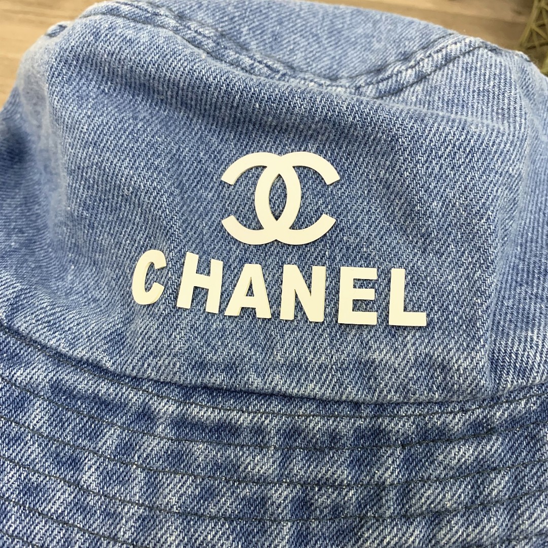 1021#P44#CHANEL香奈儿立体印花牛仔渔夫帽遮阳帽休闲百搭男女同款帽子#
均码
颜色：黑色 浅蓝色 深蓝色