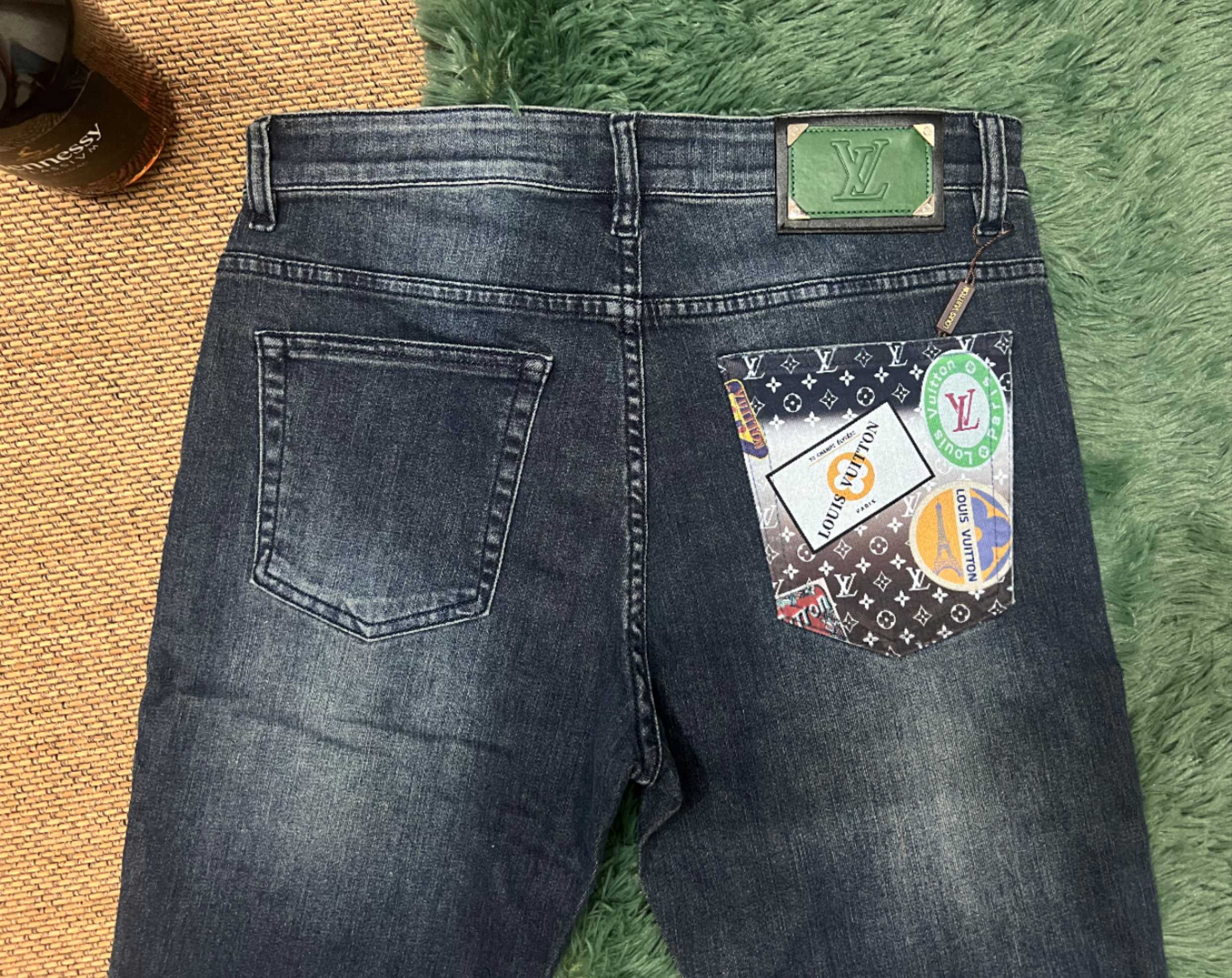 路易威登 Louis Vuitton 高定典藏名品高定成衣时装外套连衣裙衬衫T恤 #70CEF7B4 2