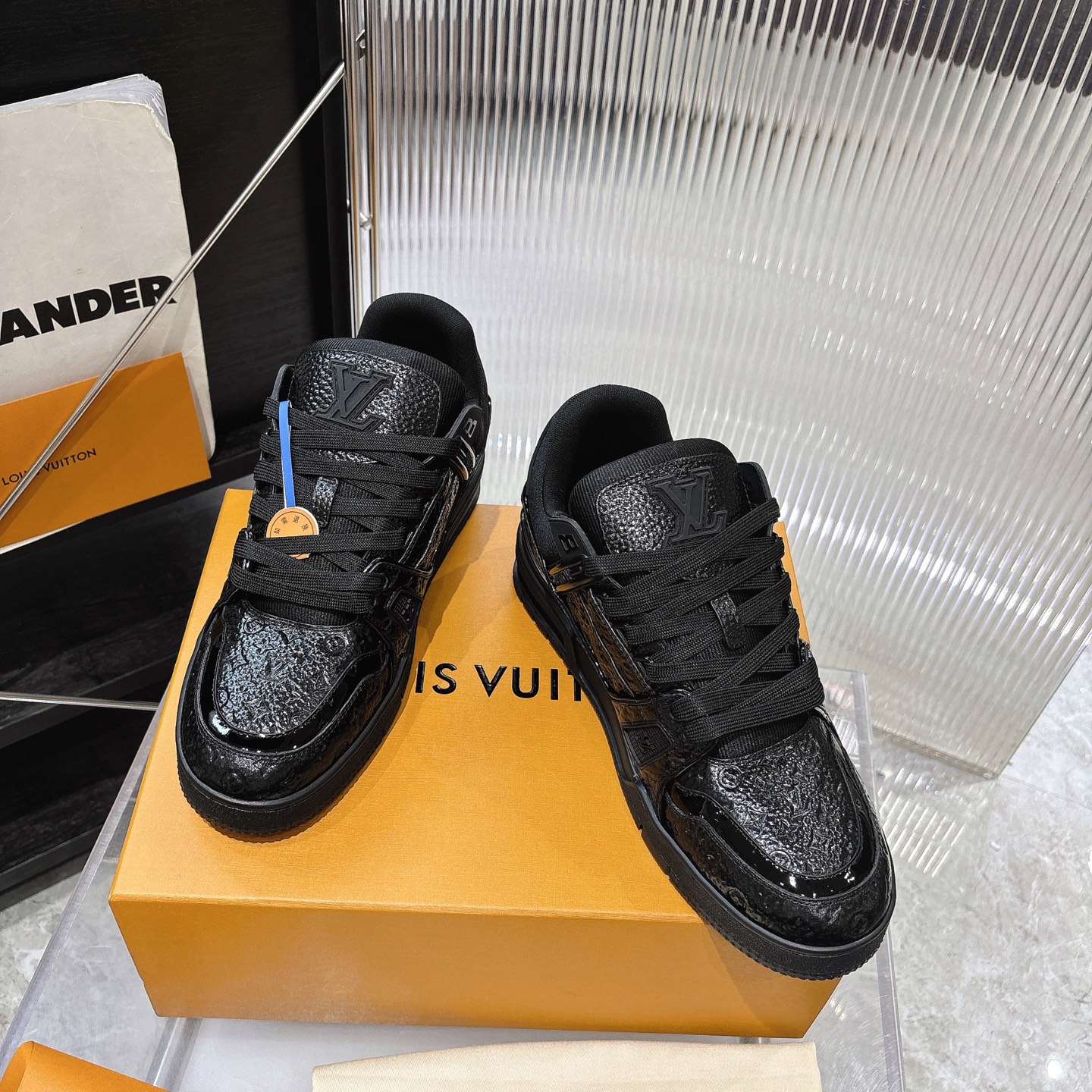 Louis Vuitton Sneakers