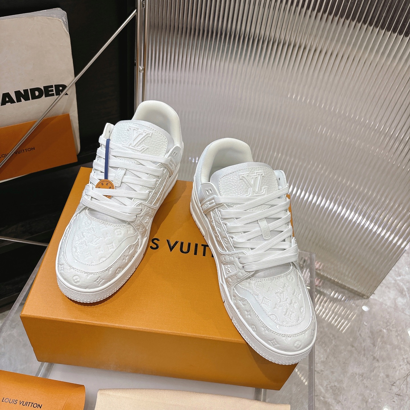 Louis Vuitton Sneakers