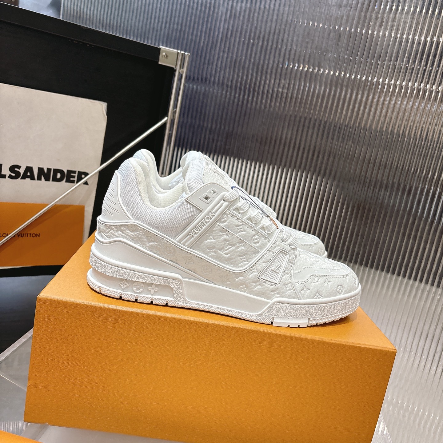 Louis Vuitton Sneakers