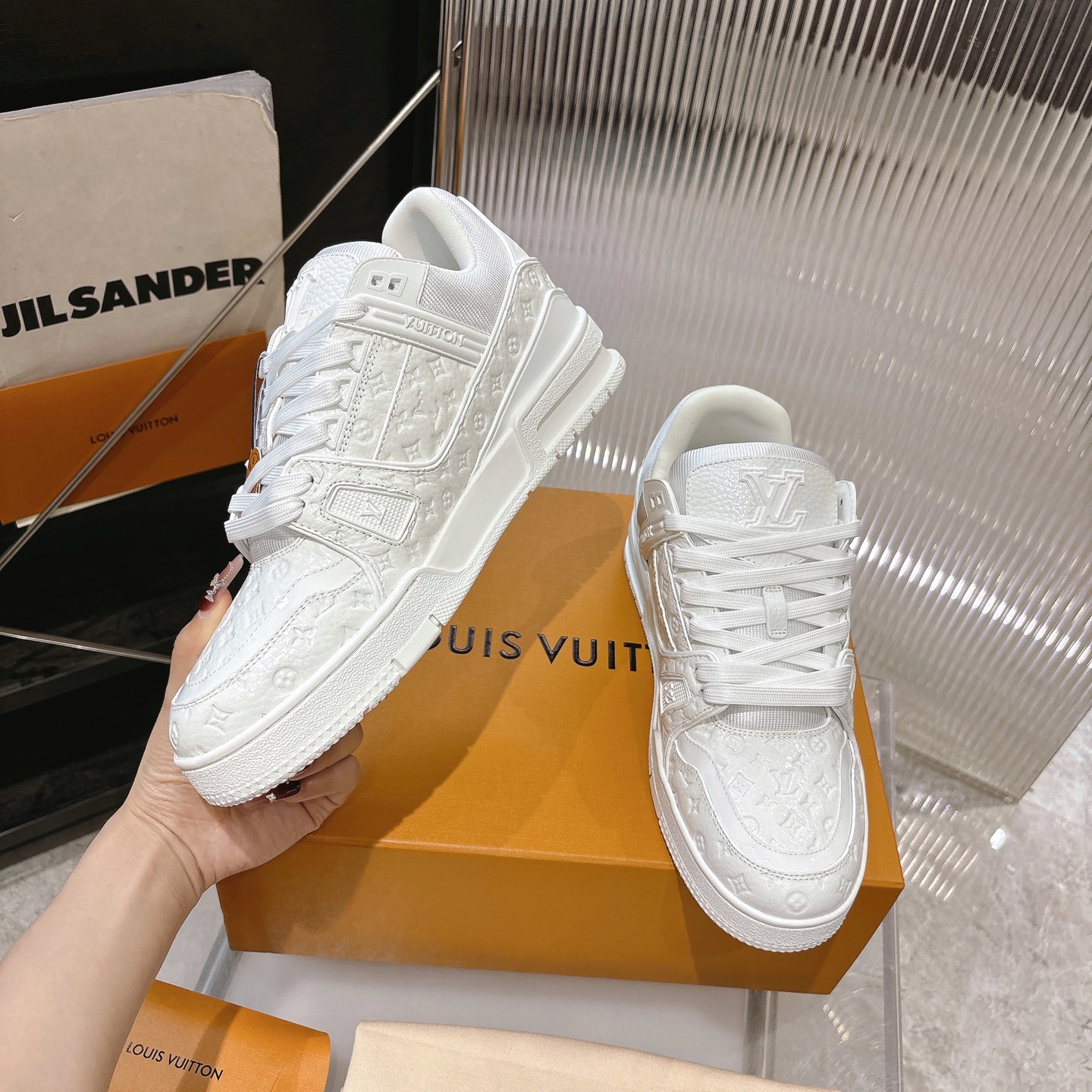 Louis Vuitton Sneakers