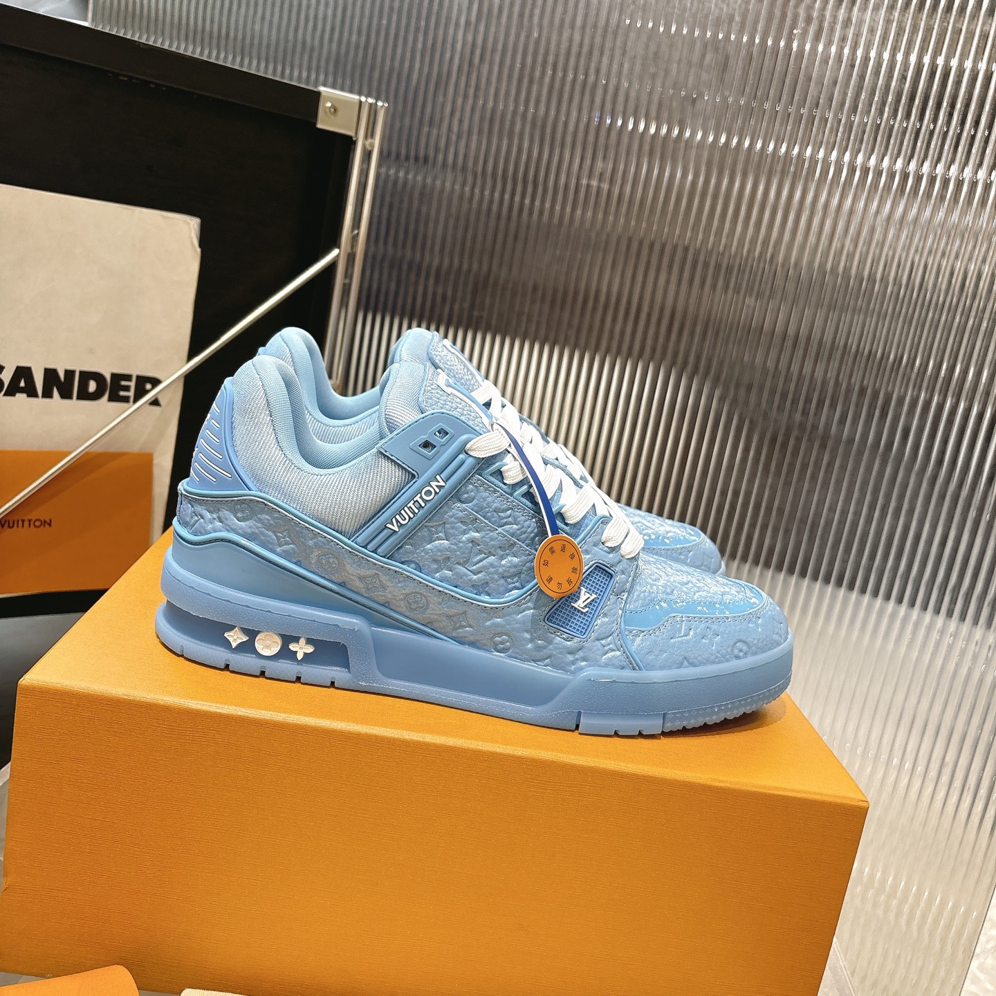 Louis Vuitton Sneakers