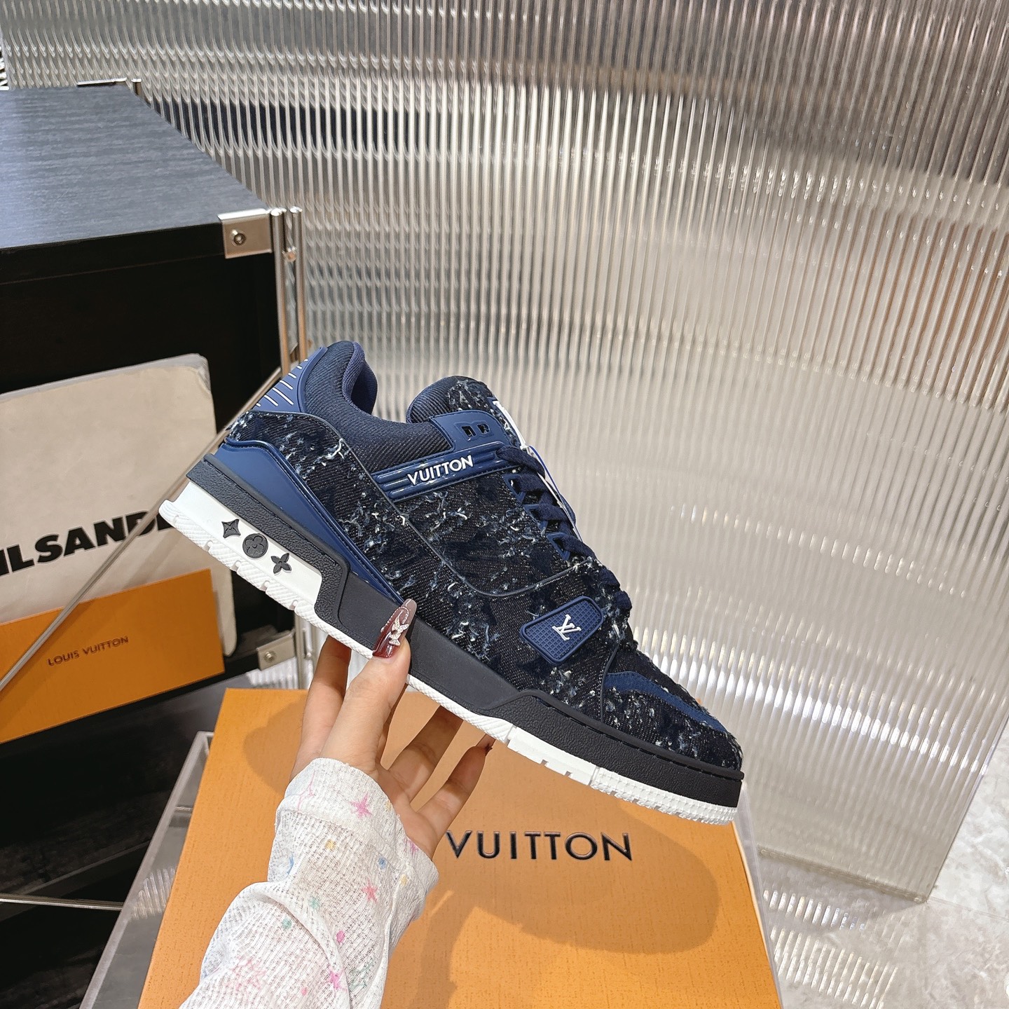 Louis Vuitton Sneakers