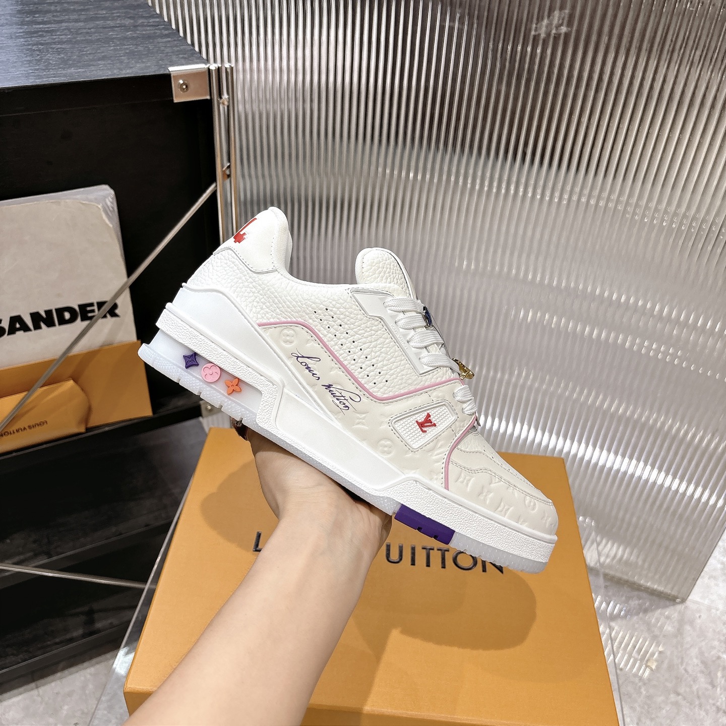 Louis Vuitton Sneakers
