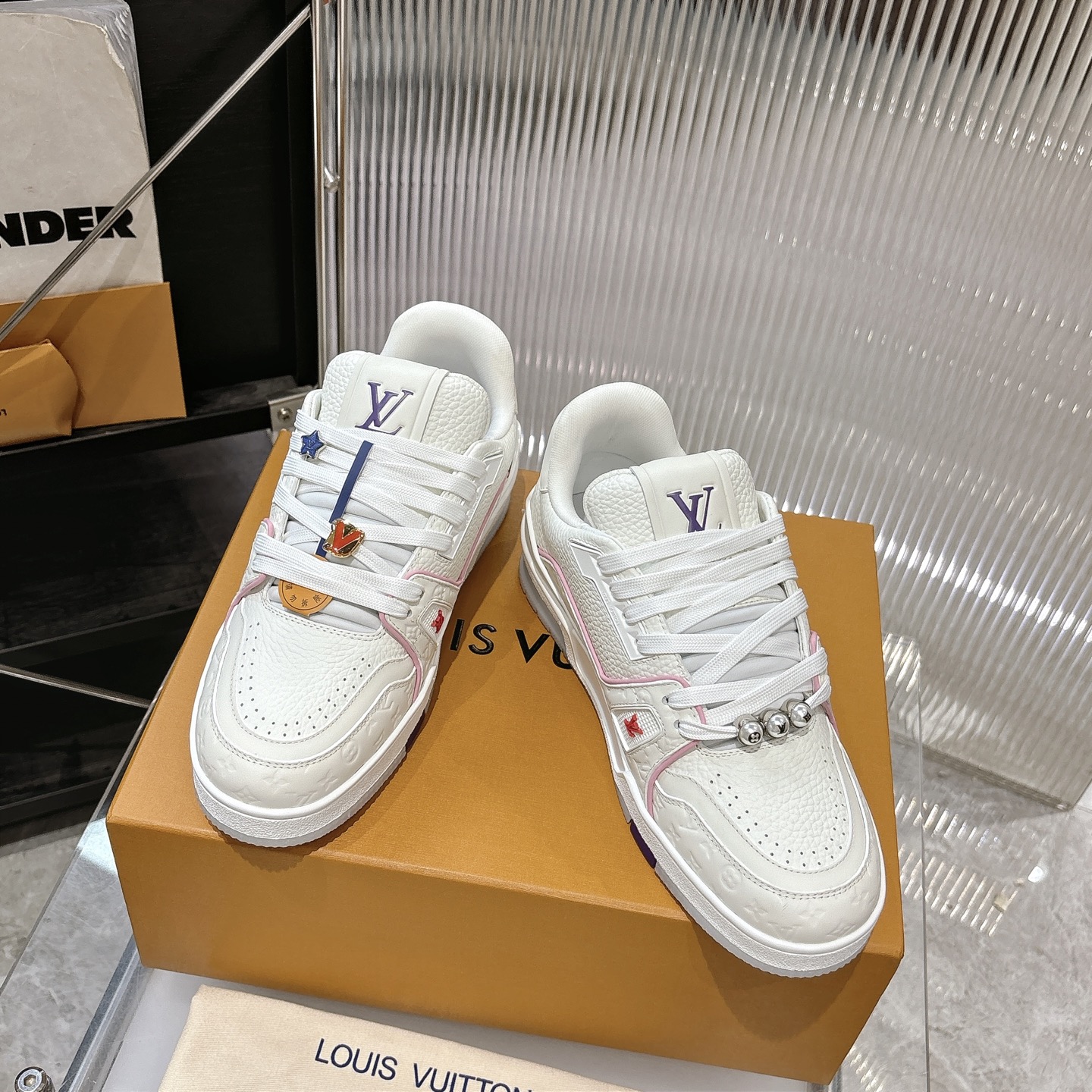Louis Vuitton Sneakers