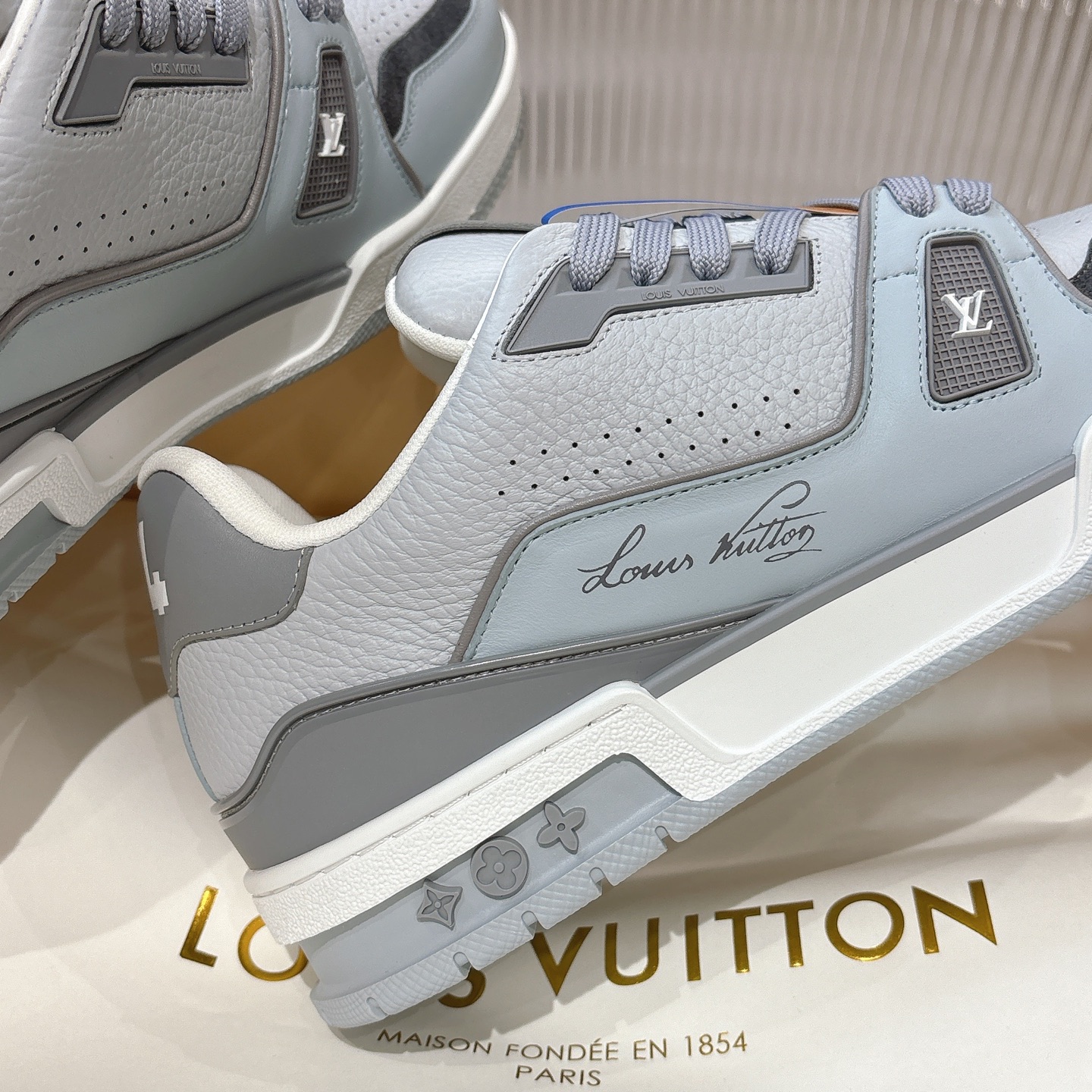Louis Vuitton Haute Couture Classic Luxury Leather Shoe Loafer Shoes Ref 8
