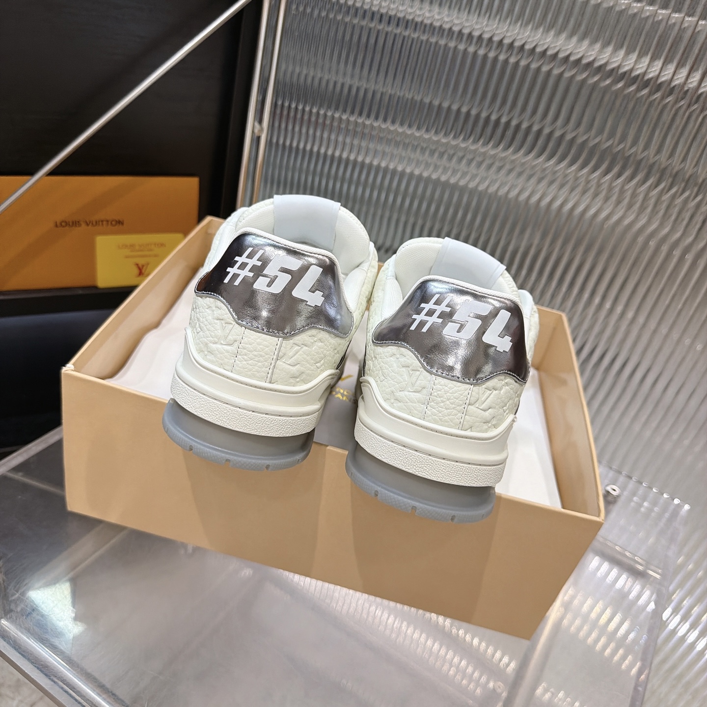 Louis Vuitton Sneakers