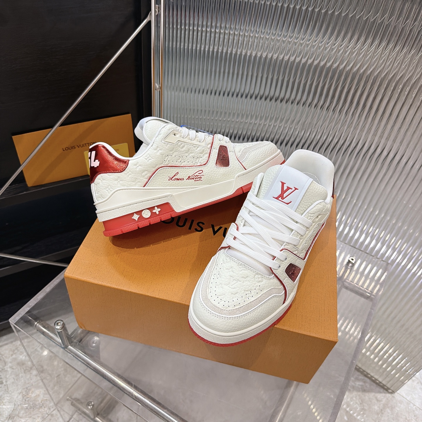 Louis Vuitton Sneakers