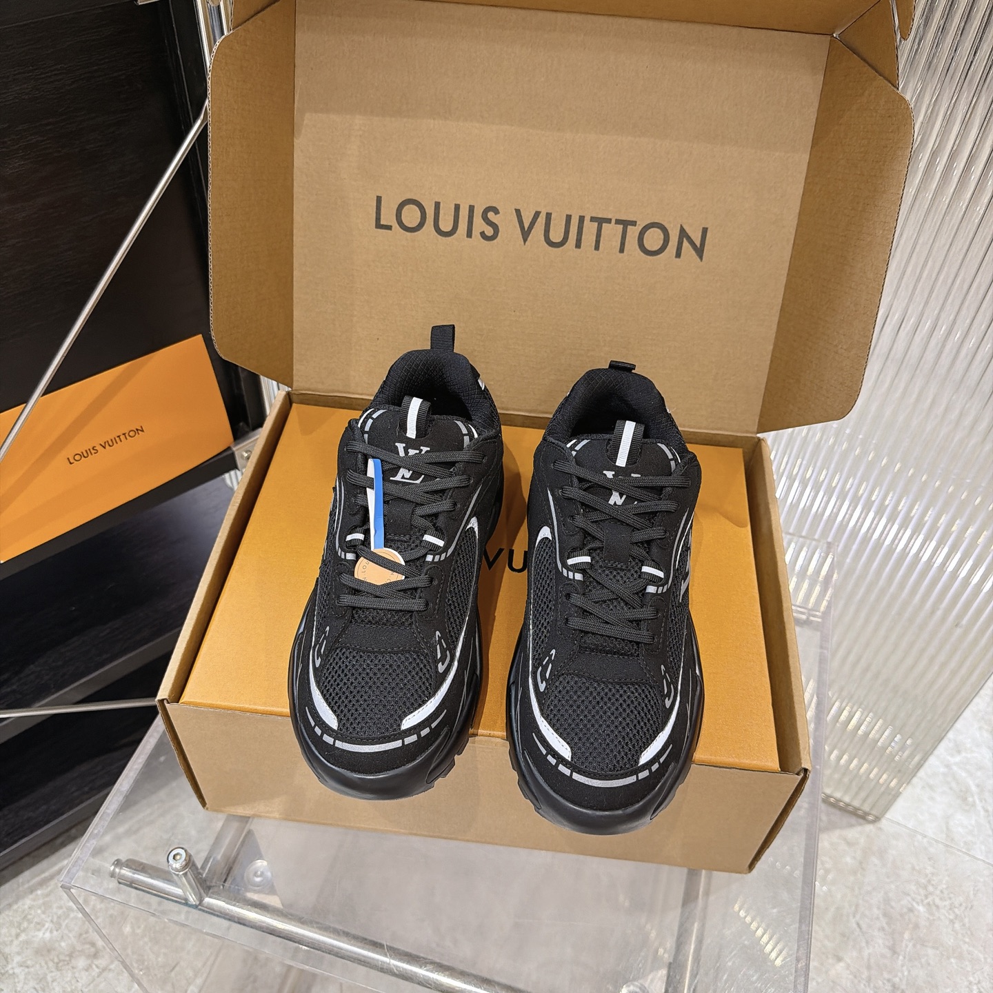 Louis Vuitton Sneakers