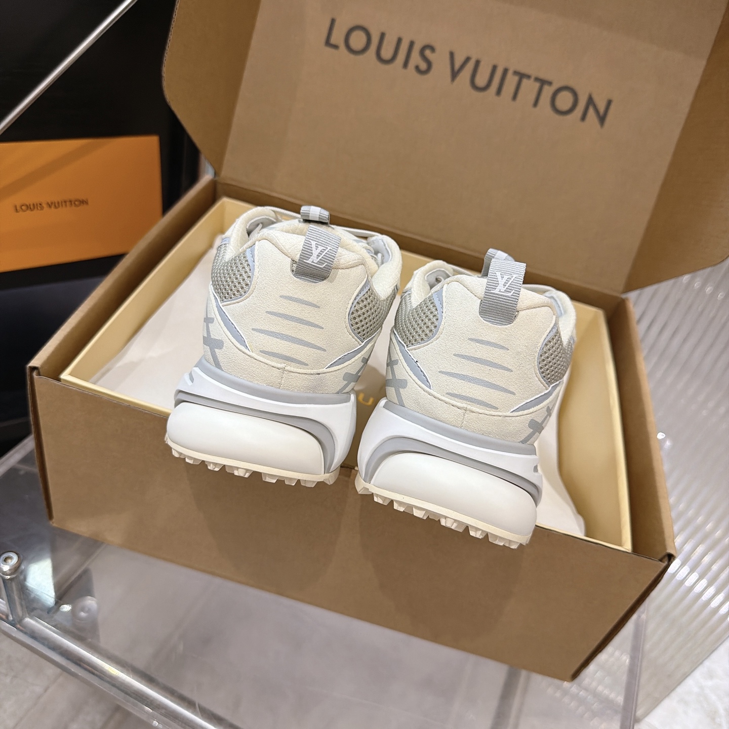 Louis Vuitton Sneakers