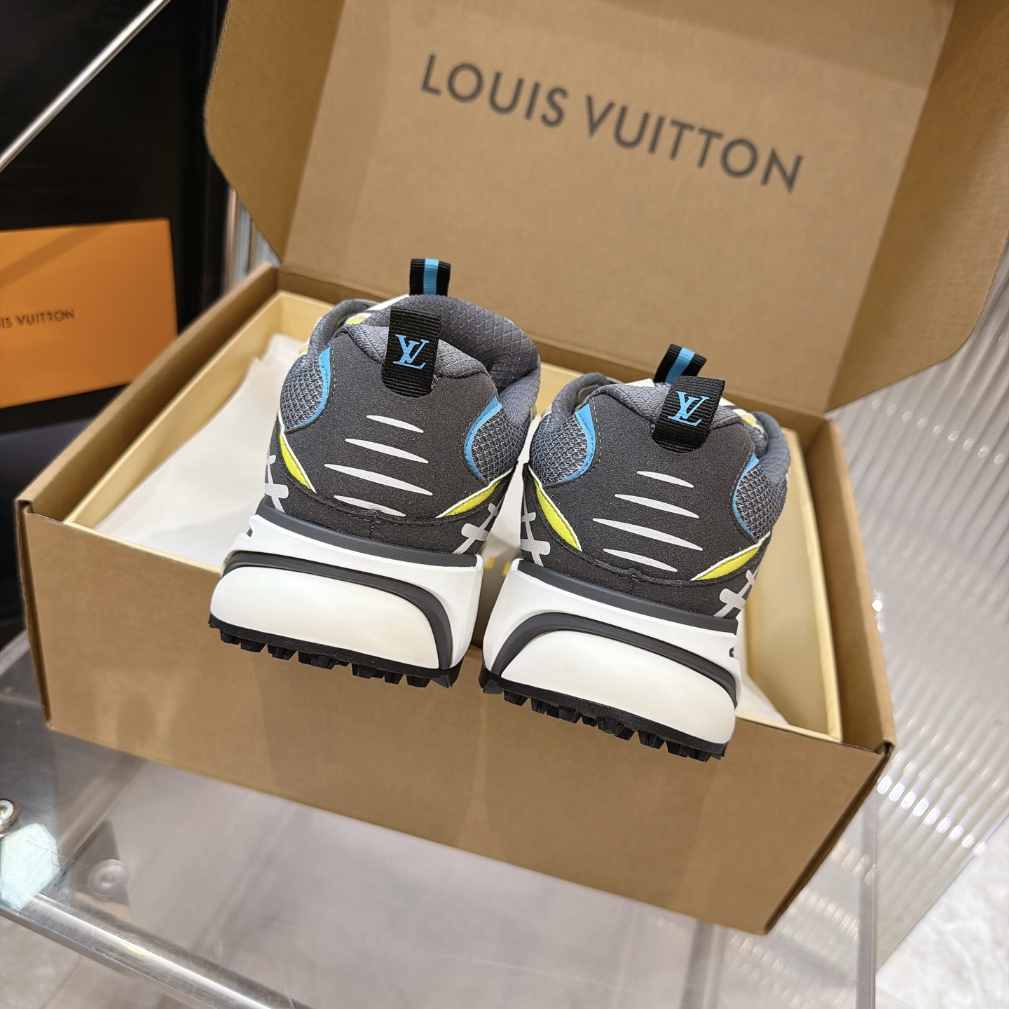 Louis Vuitton Sneakers