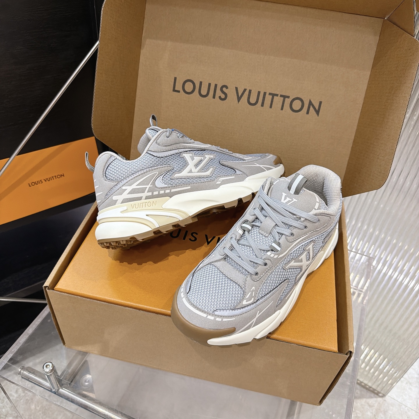 Louis Vuitton Sneakers