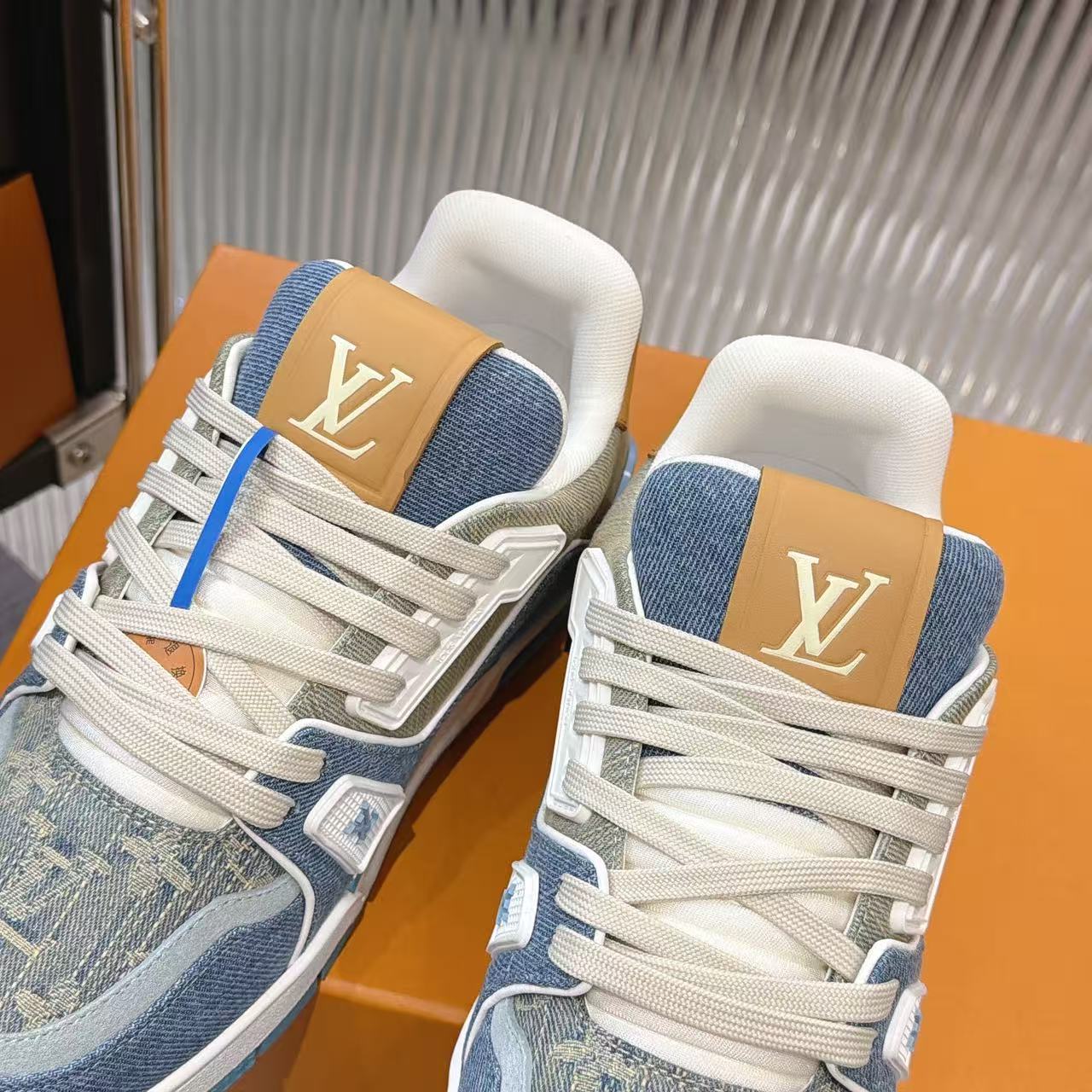 Louis Vuitton Sneakers
