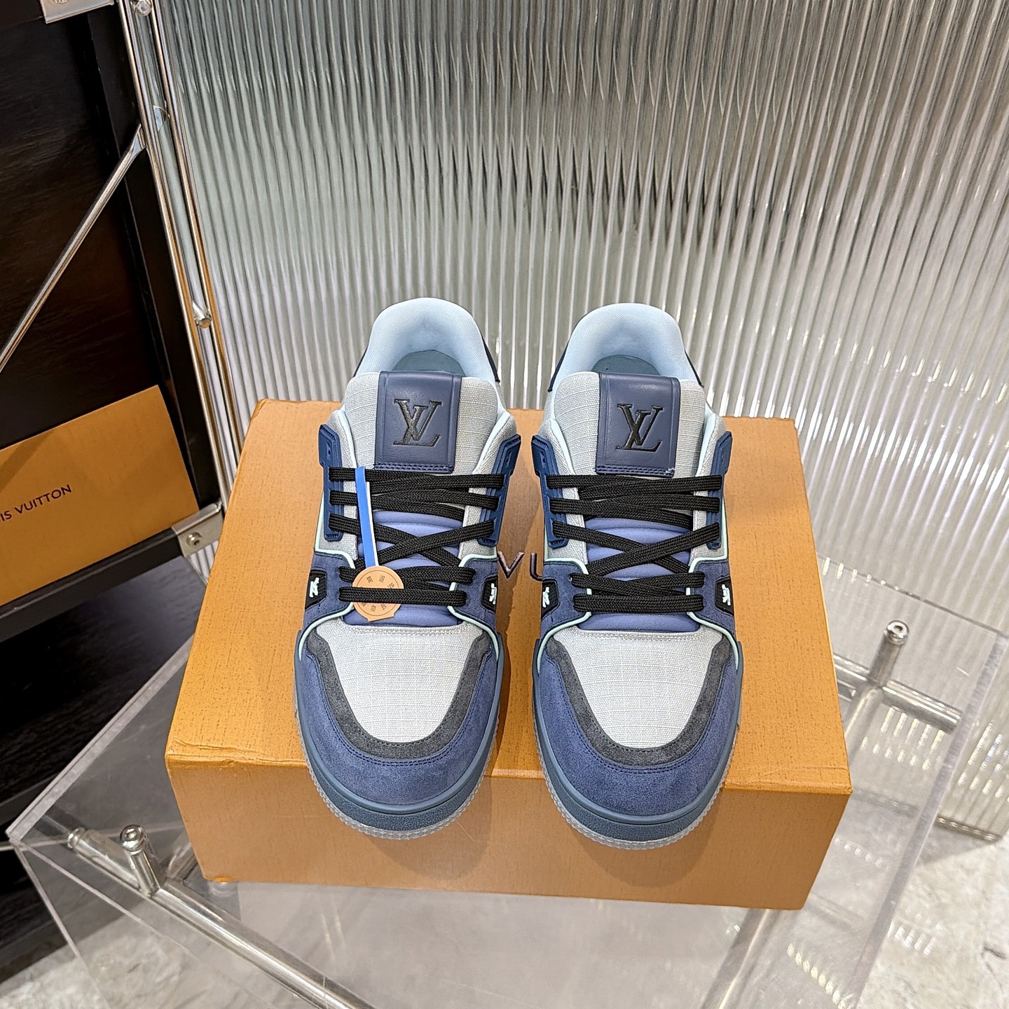 Louis Vuitton Sneakers