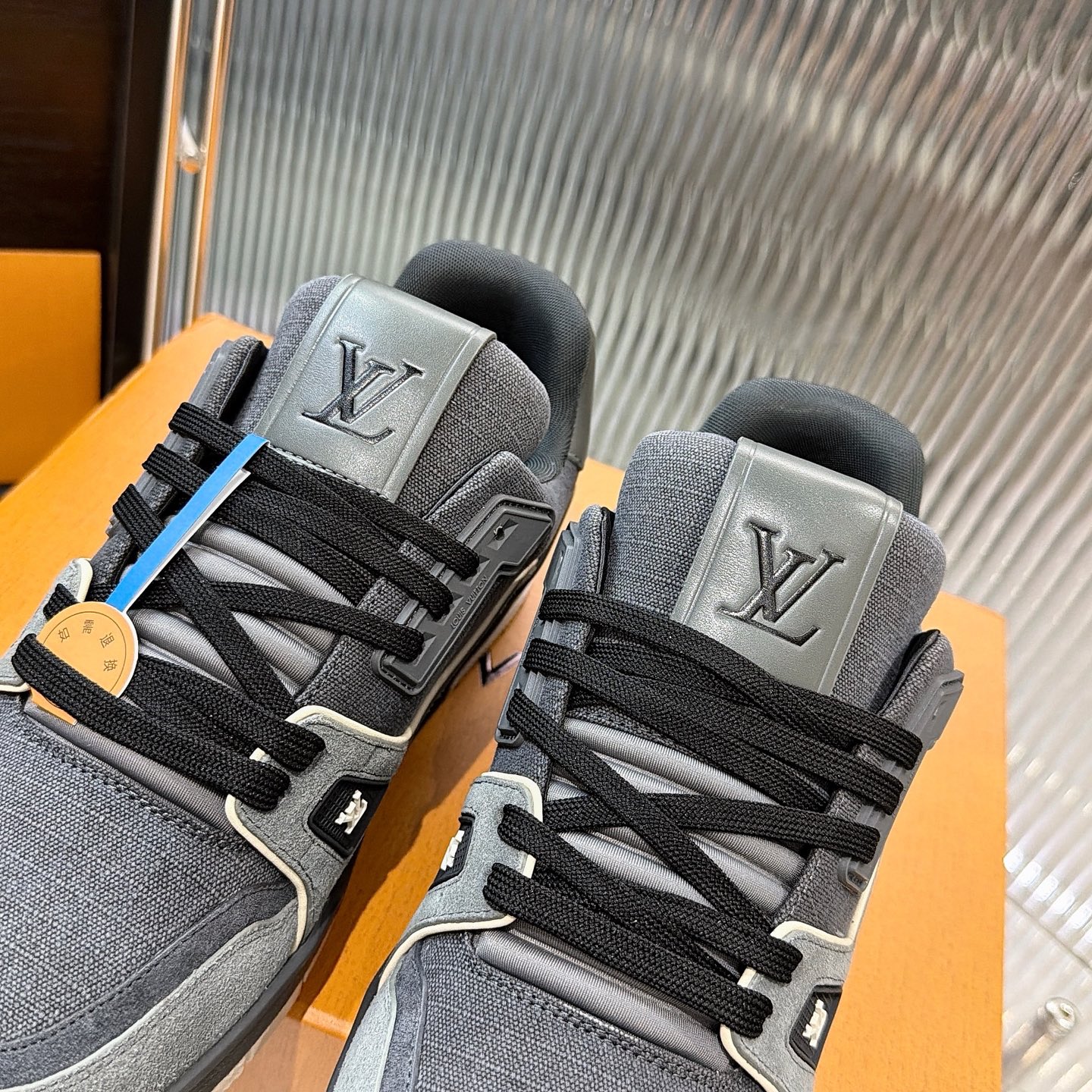 Louis Vuitton Sneakers