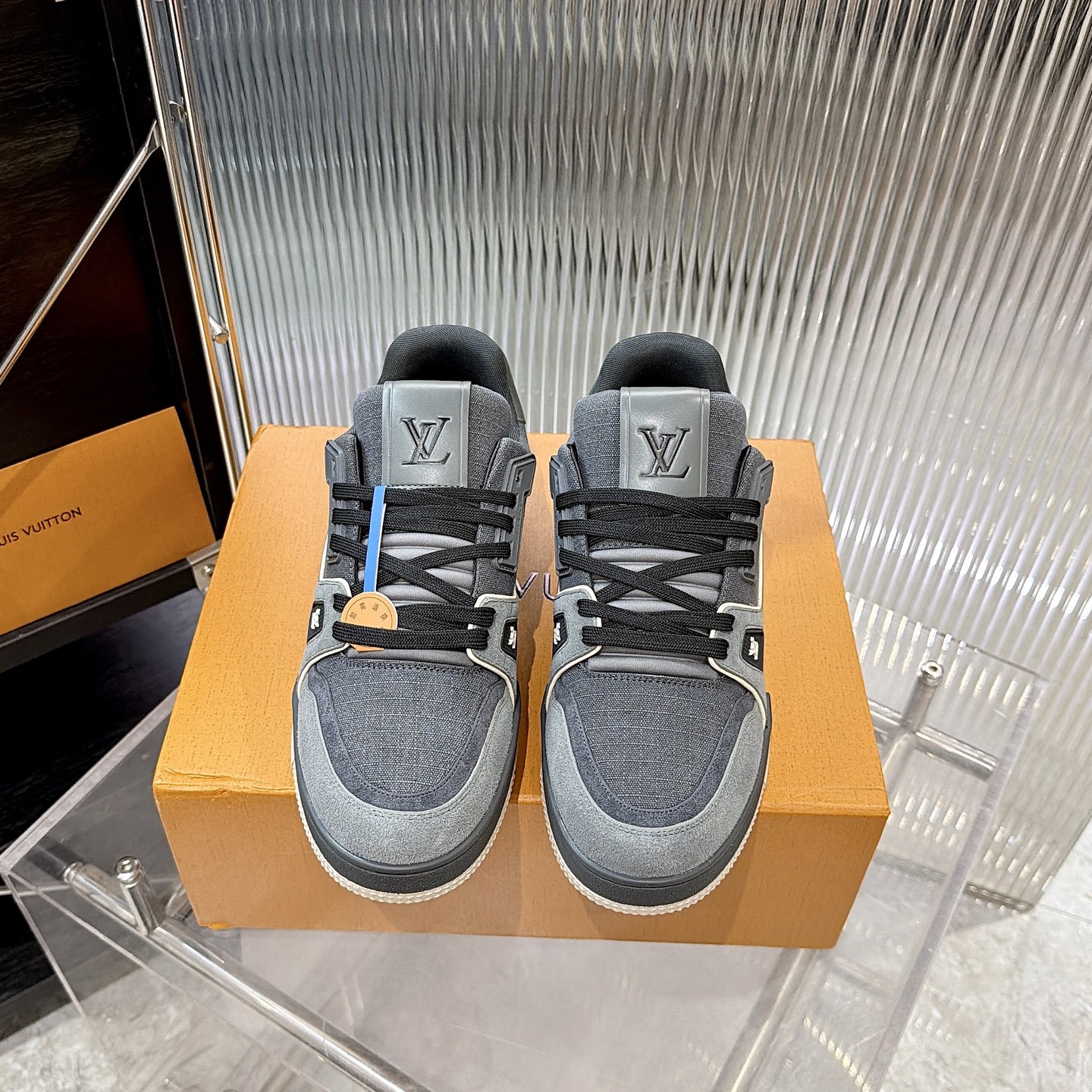 Louis Vuitton Sneakers
