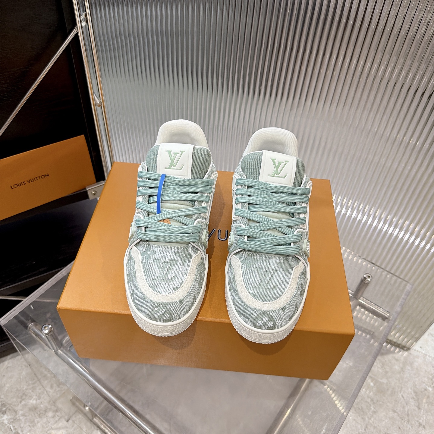 Louis Vuitton Sneakers