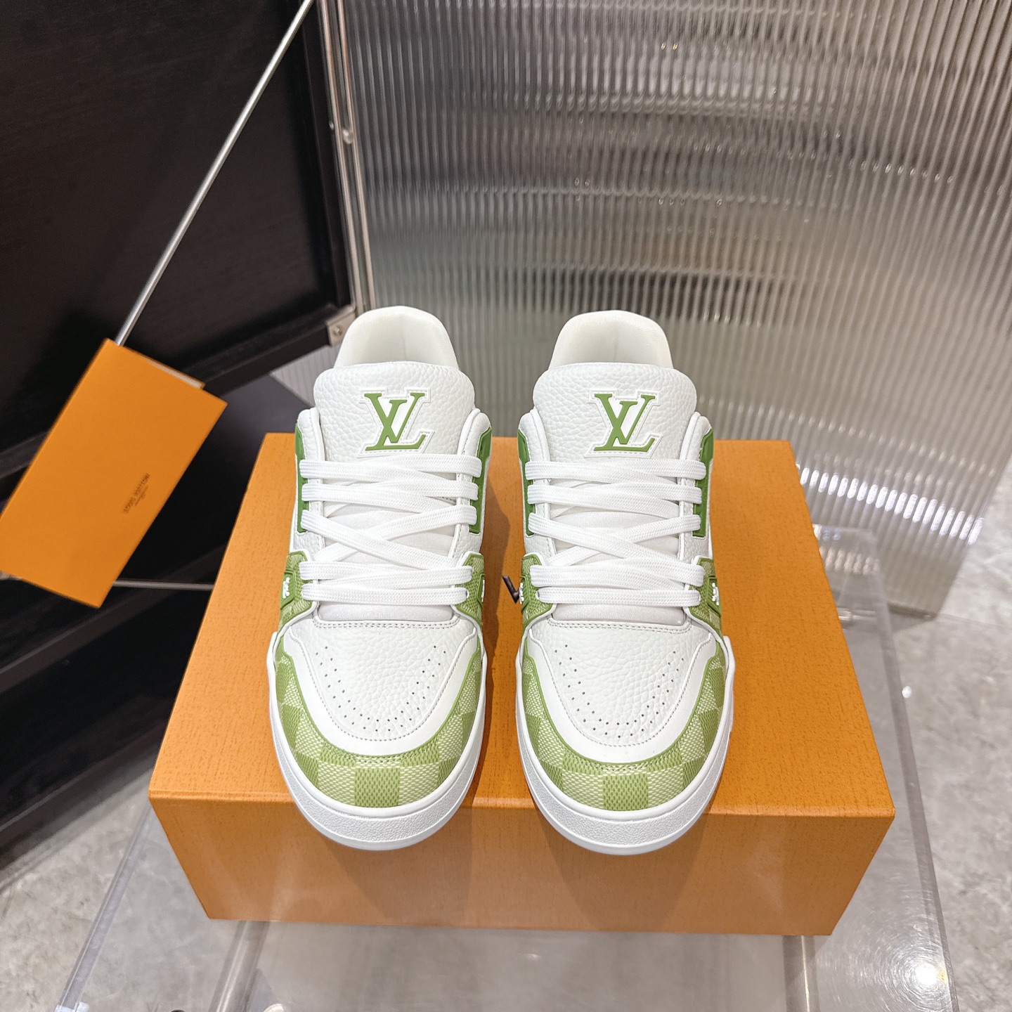 Louis Vuitton Sneakers