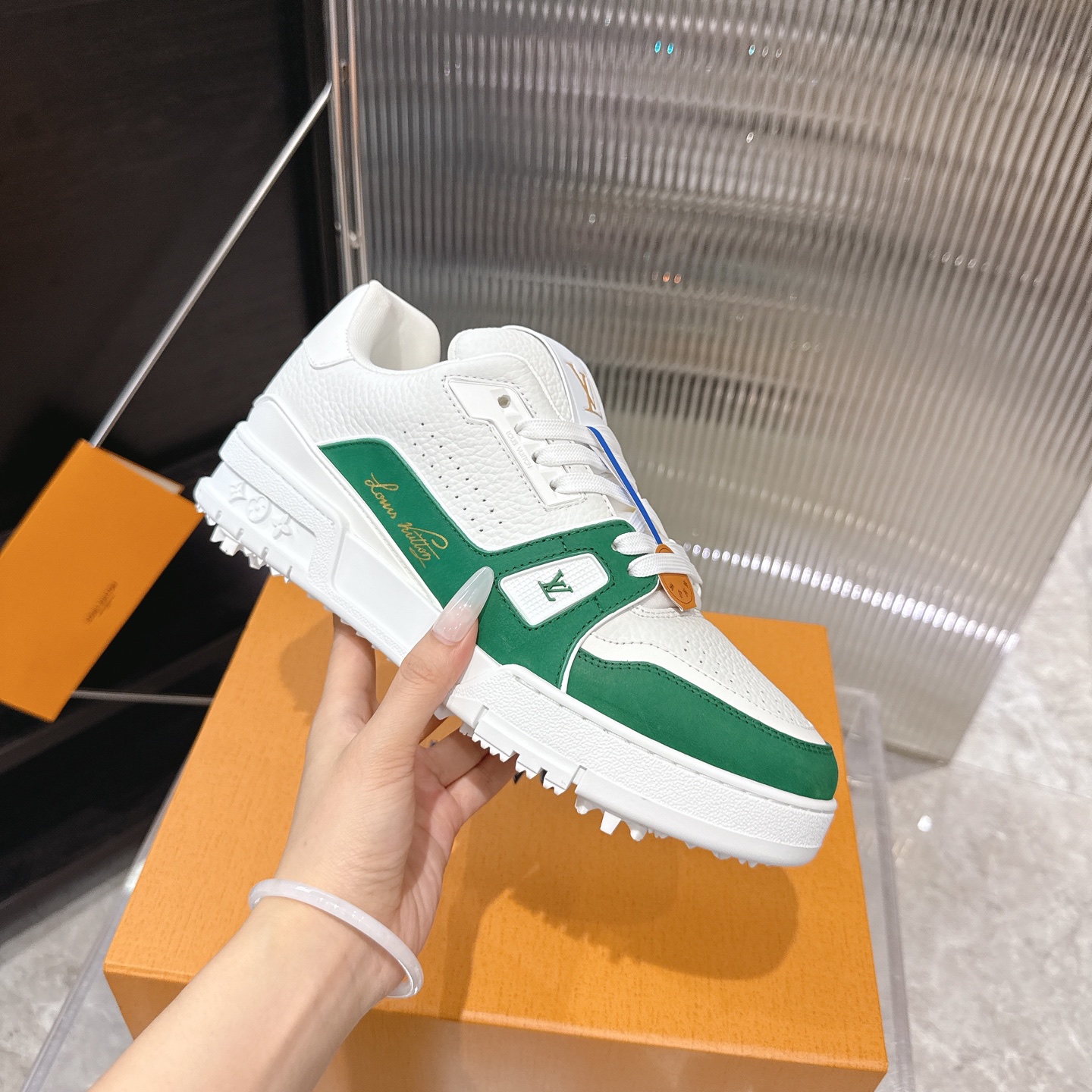 Louis Vuitton Sneakers