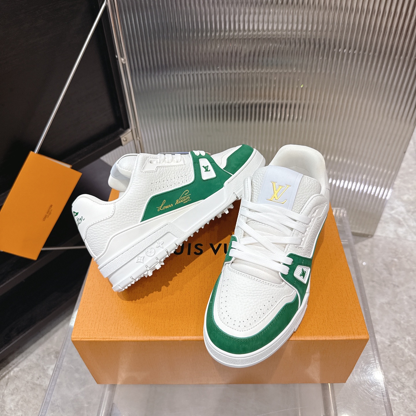 Louis Vuitton Sneakers
