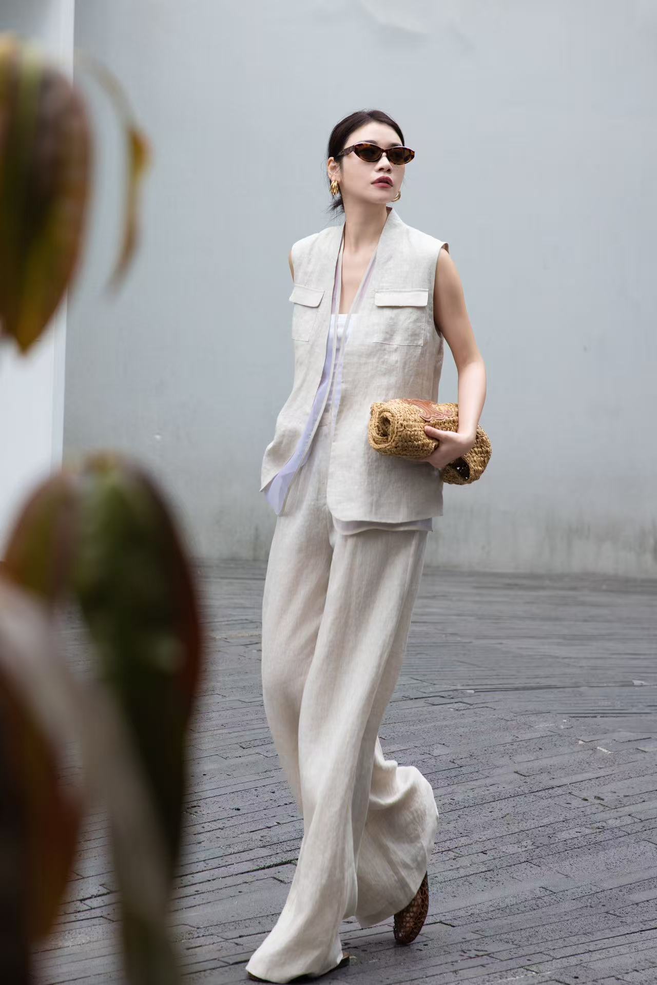 High-End Women’s Suit: Packaged, BC-Explosive, Very Cheap, Three-Packed Sets with Vests and Pants - 图片 4
