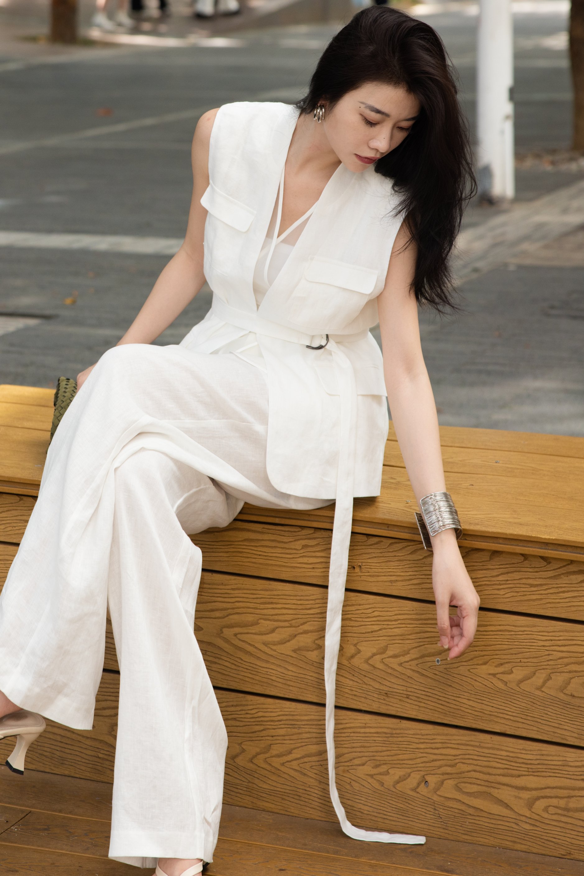 High-End Women’s Suit: Packaged, BC-Explosive, Very Cheap, Three-Packed Sets with Vests and Pants - 图片 9