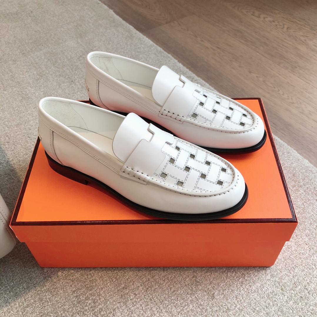 Hermes Shoes Slippers Cowhide Spring/Summer Collection