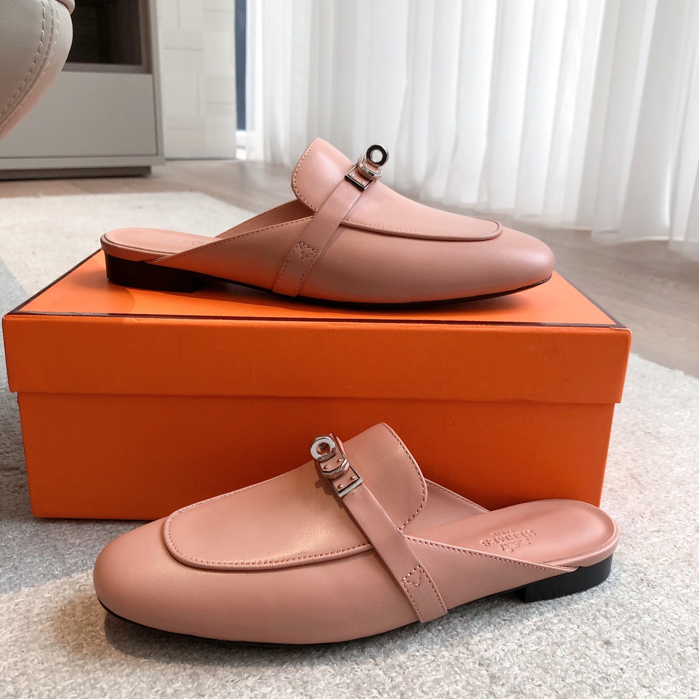 Hermes Eclair Leather Mules - Stylish, Comfortable, and Height-Boosting 9 i1741942547216 4812 0 7
