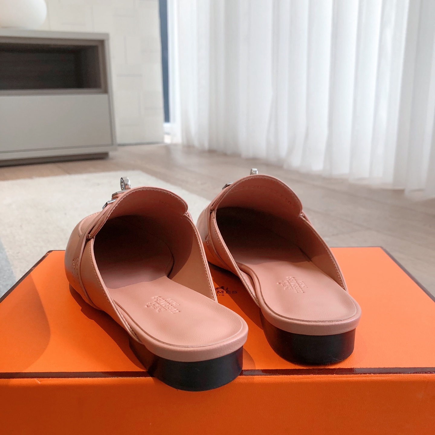 Hermes Eclair Leather Mules - Stylish, Comfortable, and Height-Boosting 7 i1741942547246 645 0 5