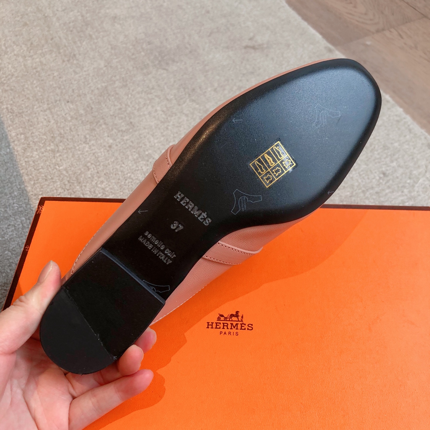 Hermes Eclair Leather Mules - Stylish, Comfortable, and Height-Boosting 10 i1741942550440 2447 0 8
