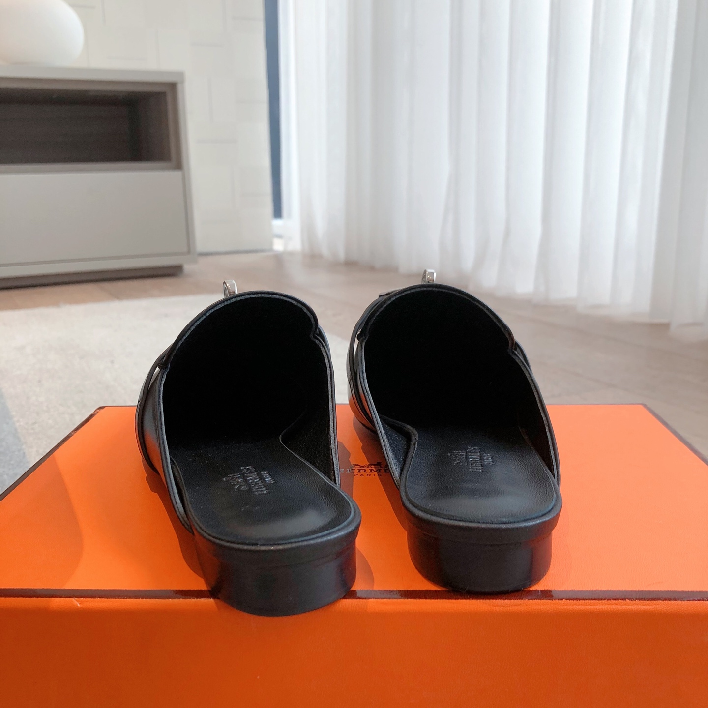 Hermès Eclair 2025 New Color Leather Mules - Stylish and Comfortable 7 i1741942586334 6326 0 5