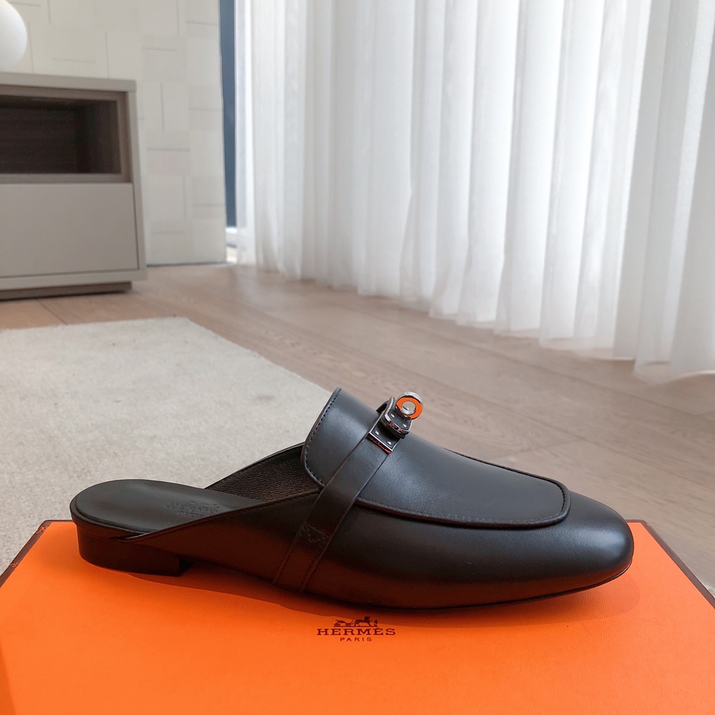 Hermès Eclair 2025 New Color Leather Mules - Stylish and Comfortable 8 i1741942586350 5232 0 6
