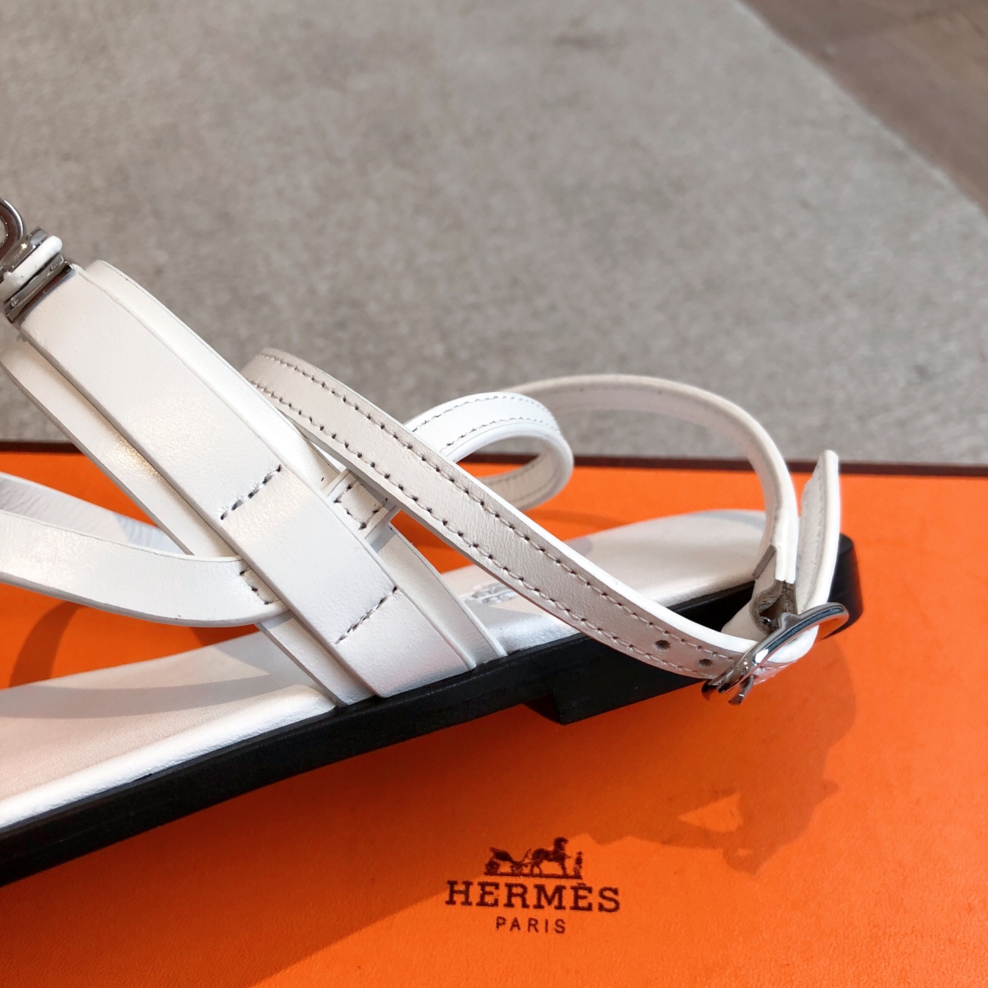 Hermes Eclair Sandals 2025 New Color, Stylish, Comfortable, and Breathable 6 i1741943325258 184 0 4