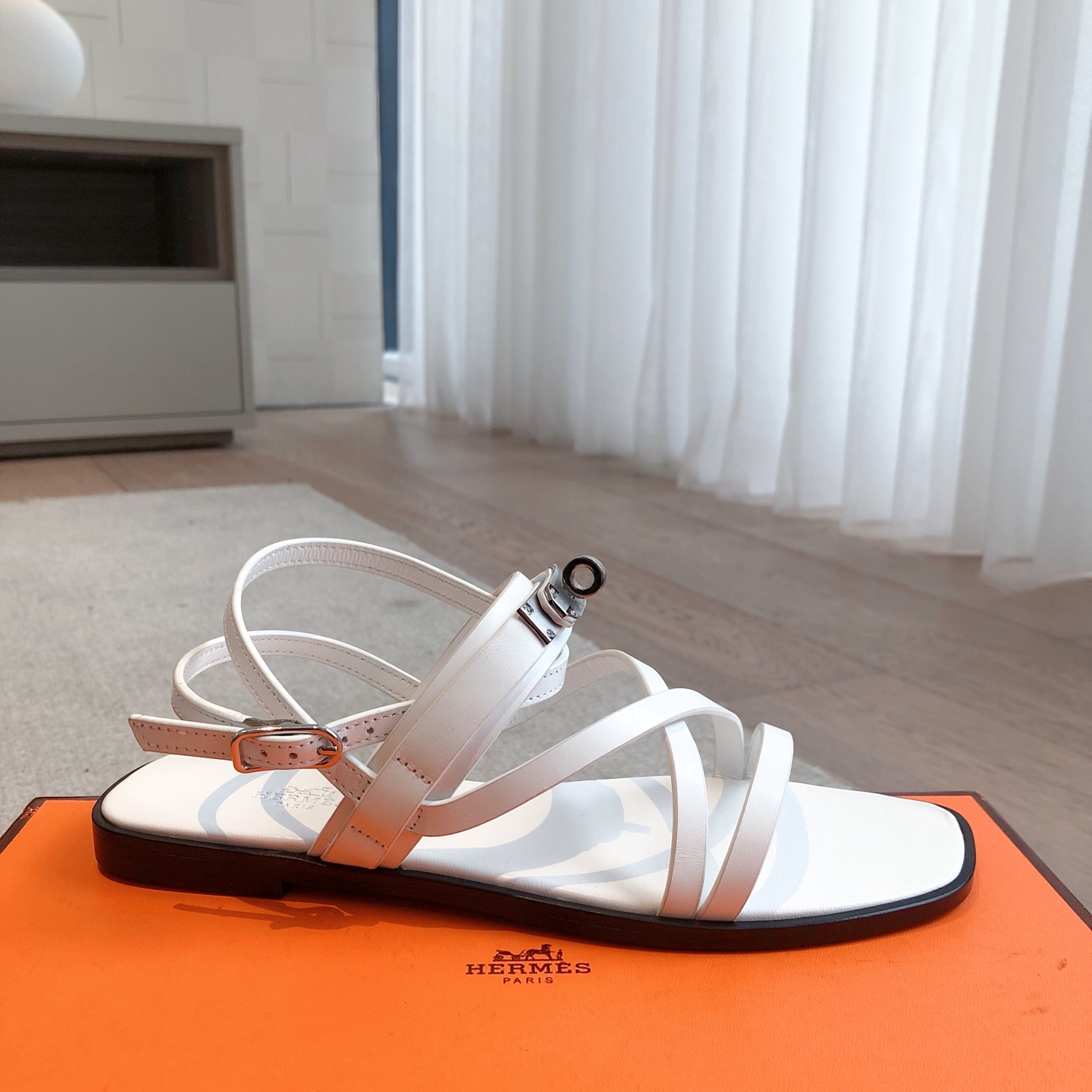 Hermes Eclair Sandals 2025 New Color, Stylish, Comfortable, and Breathable 8 i1741943328152 5993 0 6