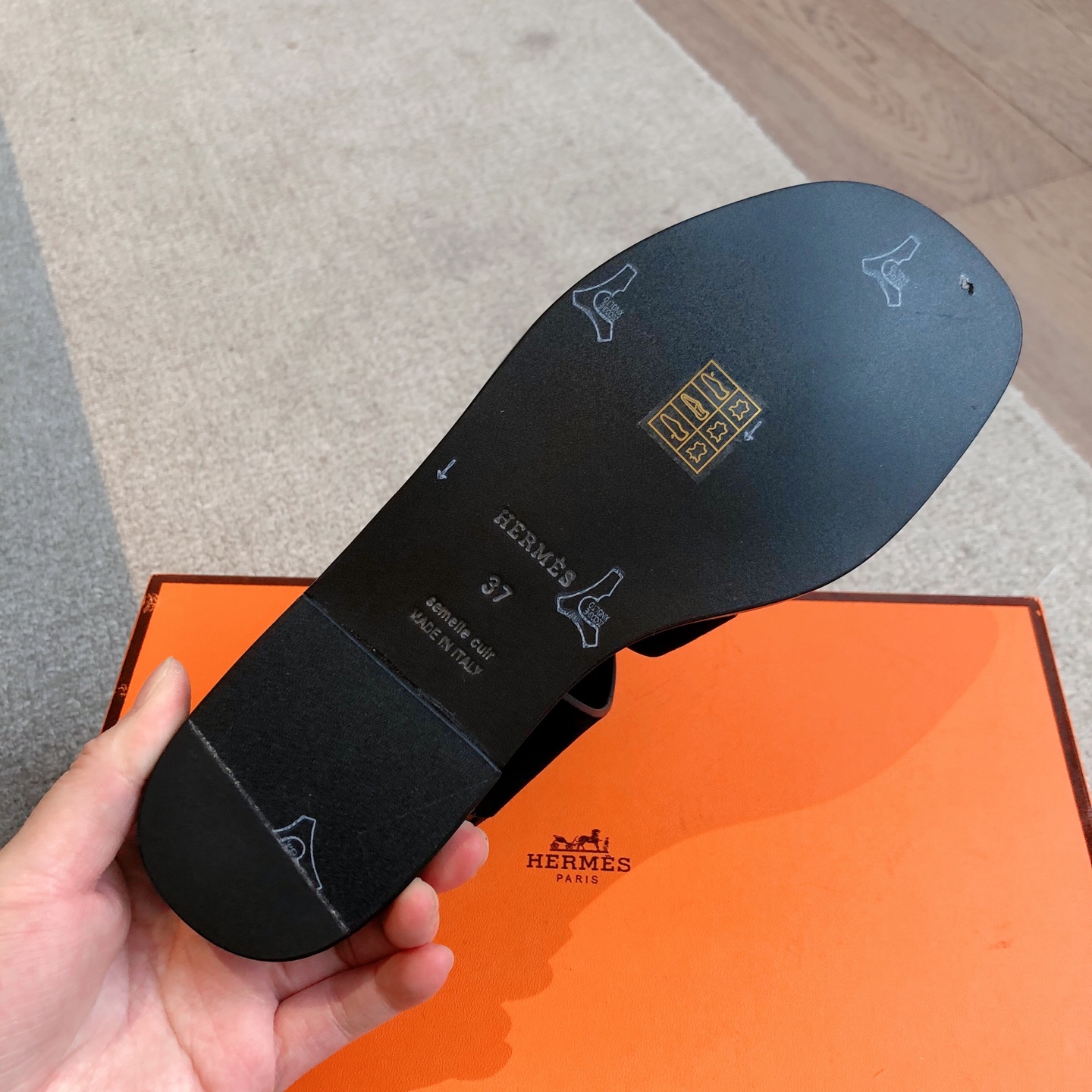 Hermes Eclair Black Leather Thong Sandals - Comfortable & Height Enhancing 10 i1743323052334 6709 0 8