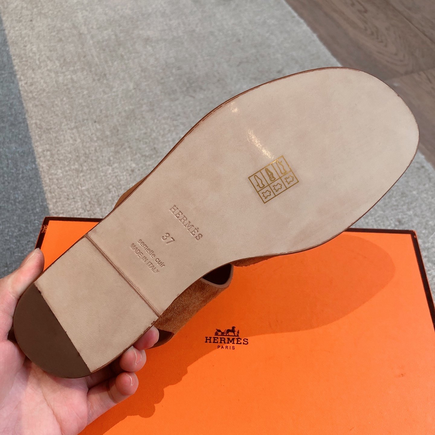 Hermes 2025 Eclair Sandals: Stylish, Comfortable, and Height Enhancing 10 i1743323077784 5257 0 8