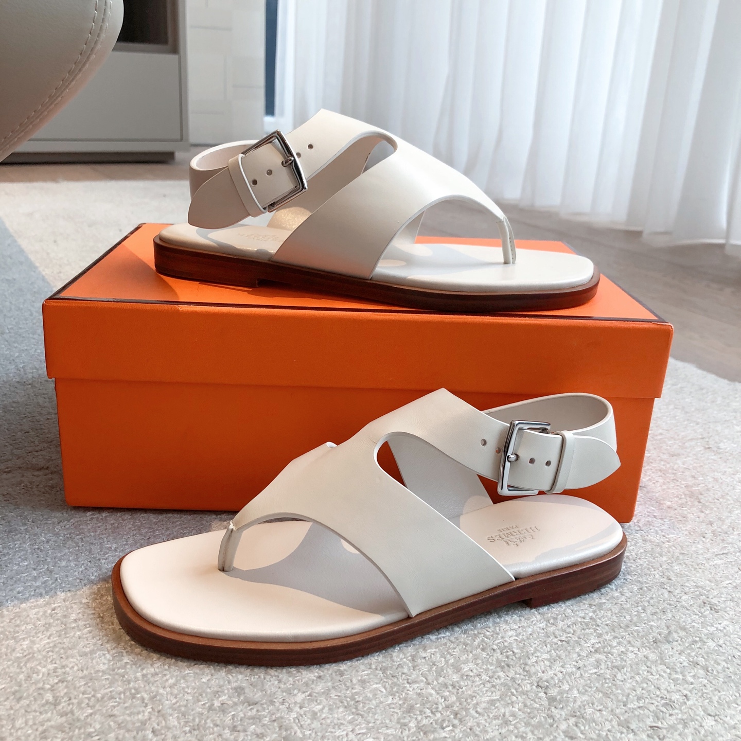 Hermes Eclair White Leather Slingback Sandals - Stylish & Comfortable 9 i1743323087684 8463 0 7