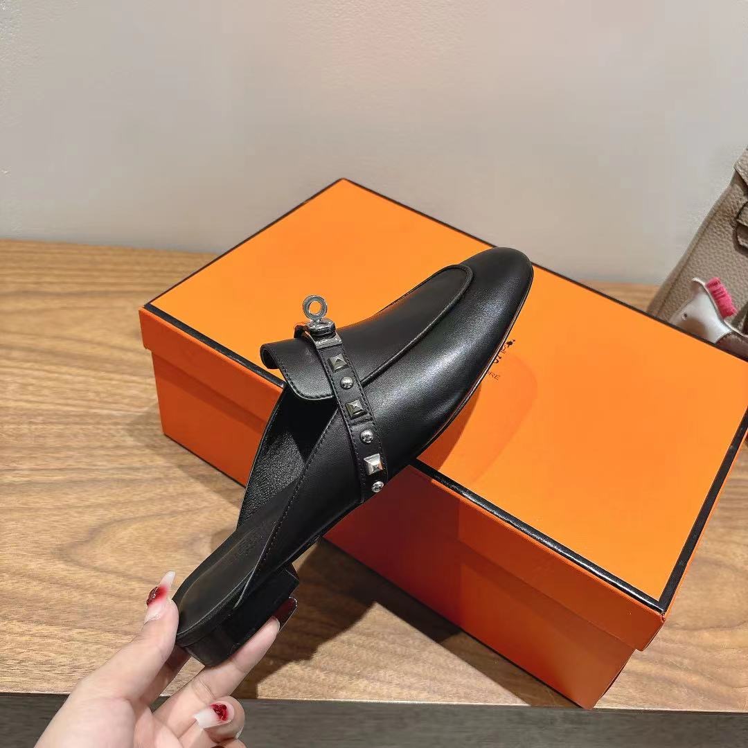 Hermes Women's Rivet Leather Flat Mules Slippers,Comfortable and Stylish 1 Hermes Women's Rivet Leather Flat Mules Slippers,Comfortable and Stylish