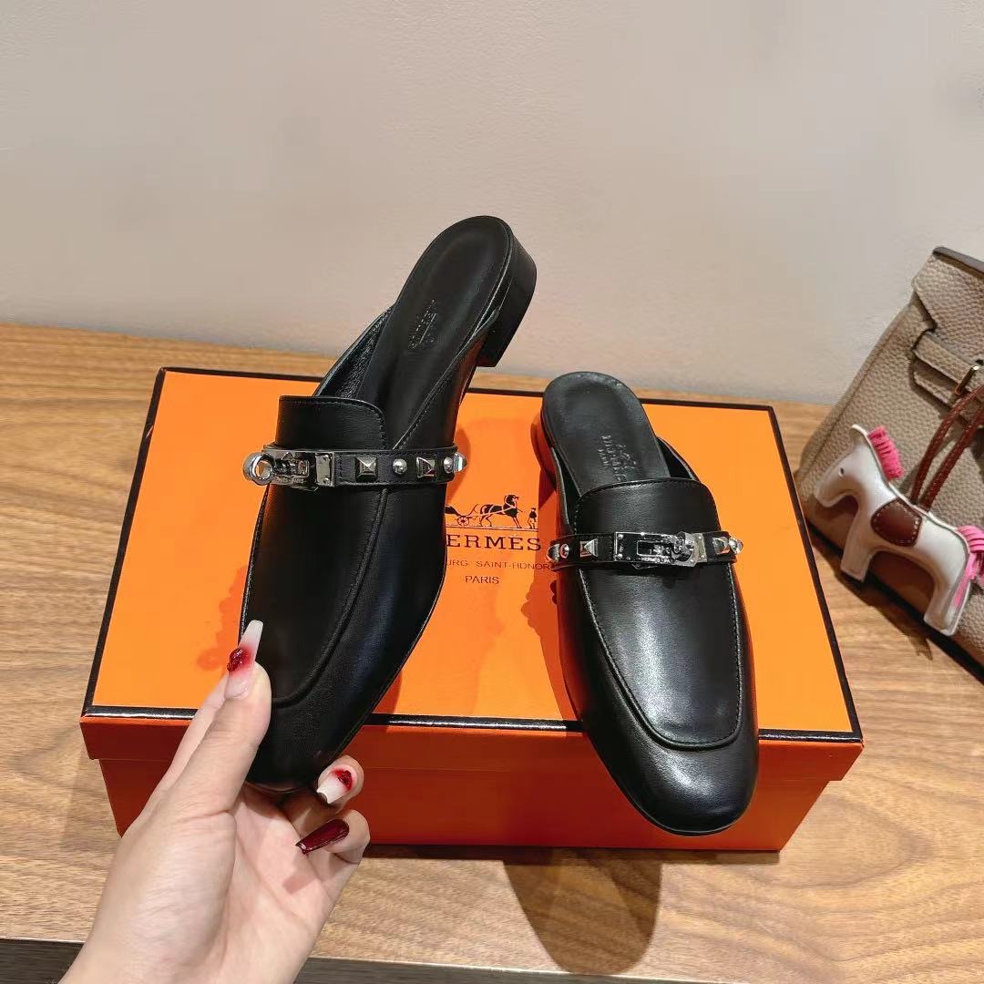 Hermes Women's Rivet Leather Flat Mules Slippers,Comfortable and Stylish 7 i1744459406500 9112 0 4