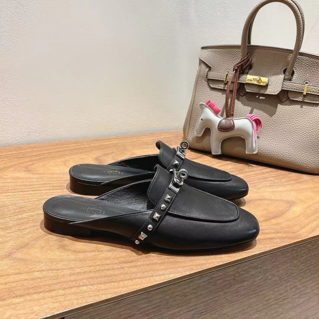 Hermes Women's Rivet Leather Flat Mules Slippers,Comfortable and Stylish 6 i1744459406501 5783 0 3