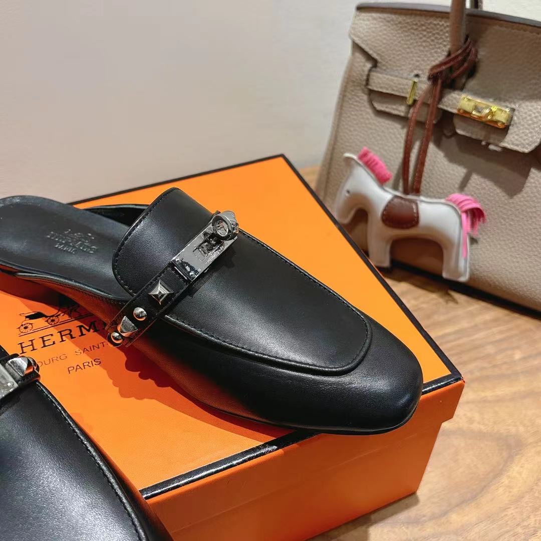 Hermes Women's Rivet Leather Flat Mules Slippers,Comfortable and Stylish 9 i1744459407066 2669 0 7