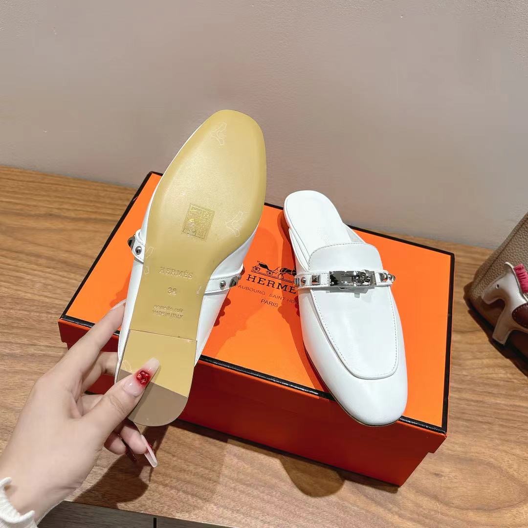 Hermes Women's White Leather Riveted Mule Sandals, Size 35-39 10 i1744459421711 6003 0 8