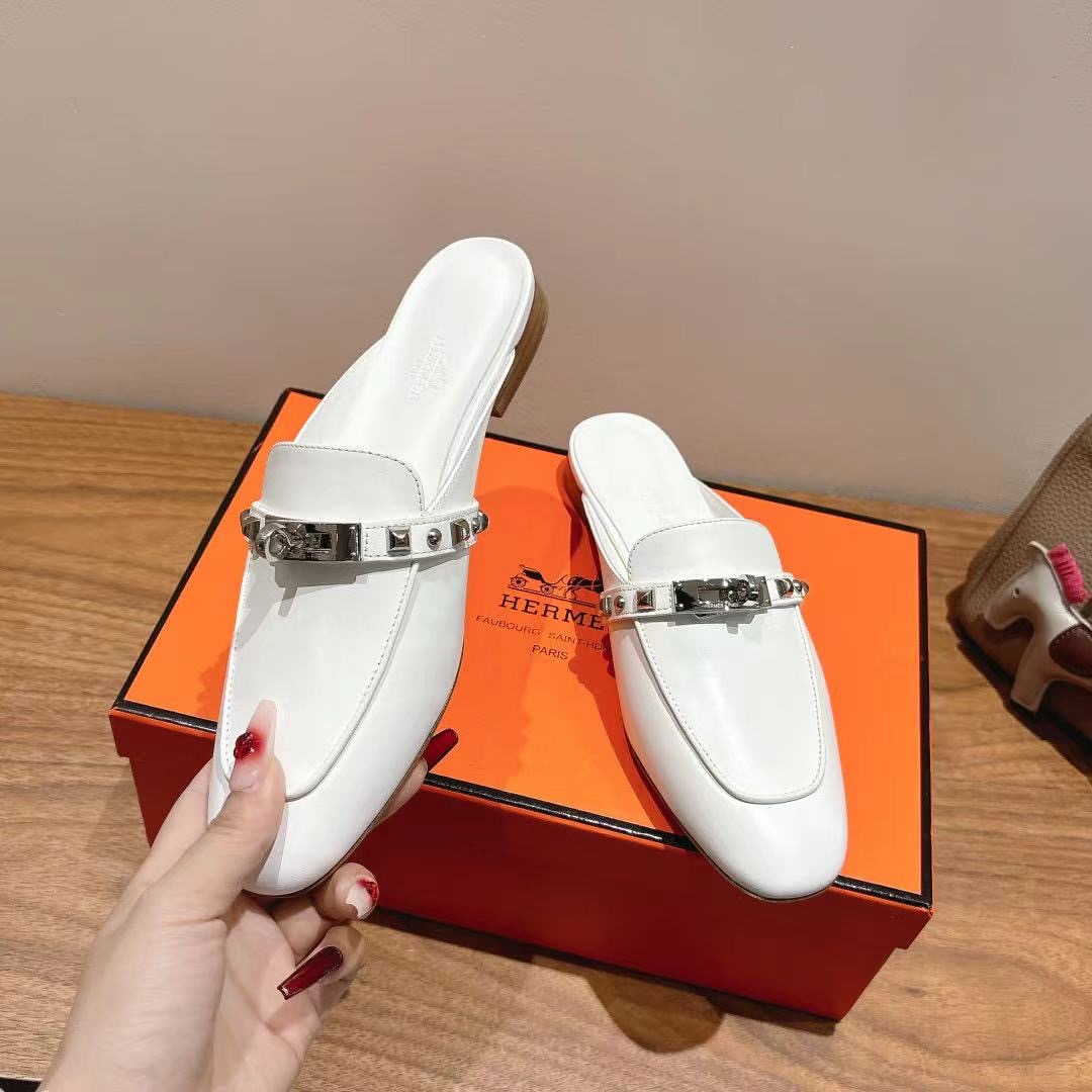 Hermes Women's White Leather Riveted Mule Sandals, Size 35-39 6 i1744459421719 3538 0 3