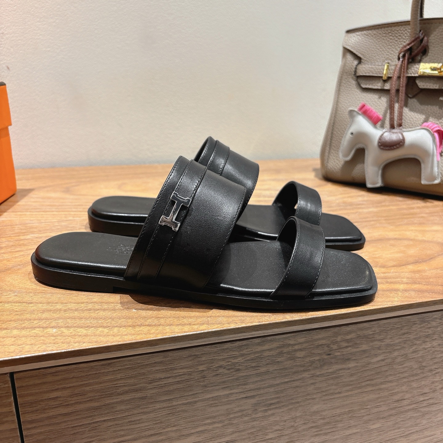 Hermes Flat Sandals 2025 New Arrivals - Genuine Leather Summer Slides 5 i1744461032047 6239 0 2