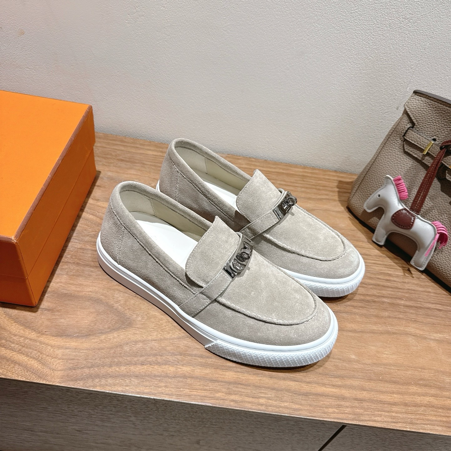 Hermès Suede Loafers - Classic Comfort and Style for Men and Women 4 i1749771041473 7865 0 2