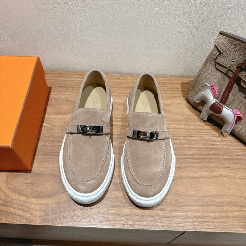 Hermes SS25 New Arrival Loafers, Classic Couple Style, Must-Buy Shoes 1 Hermes SS25 New Arrival Loafers, Classic Couple Style, Must-Buy Shoes