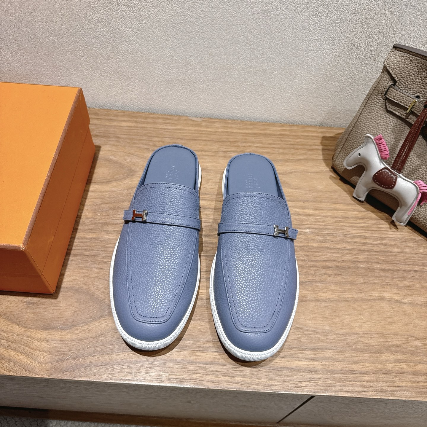 Hermès Men's Blue Leather Mules, Comfortable & Lightweight Shoes 2 i1749771398892 6760 0 0